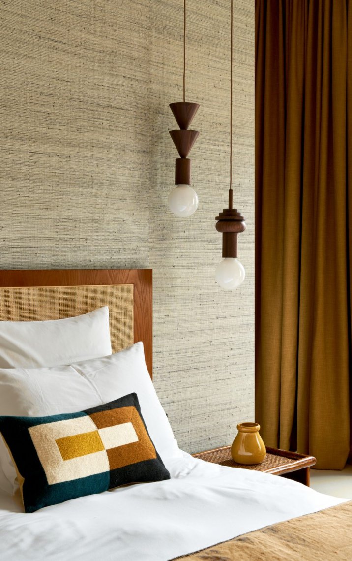 Organic texture for warm and sophisticated interiors.