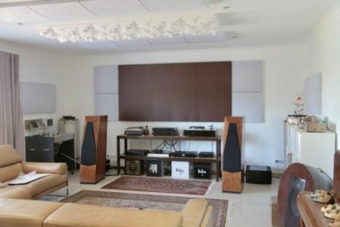 img-7050-comp.jpeg